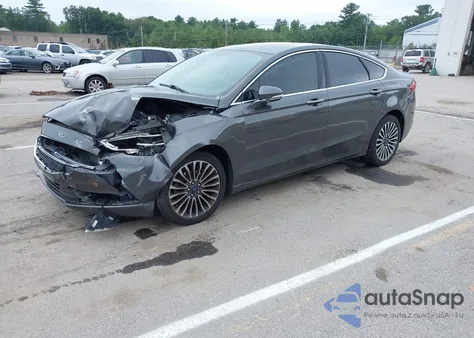 2018 Ford Fusion Titanium из США, поврежденный, VIN 3FA6P0D92JR168969
